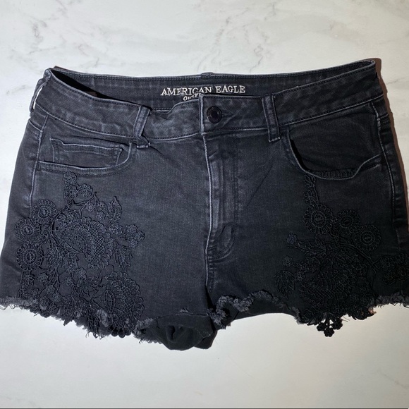 American Eagel Laced Jean Shorts - Picture 1 of 3
